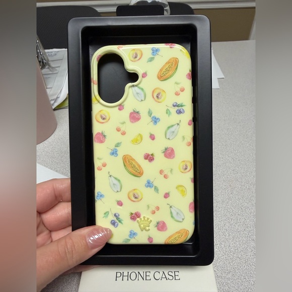 Velvet Caviar Accessories - Used velvet caviar yellow fruit case iPhone 16 MagSafe